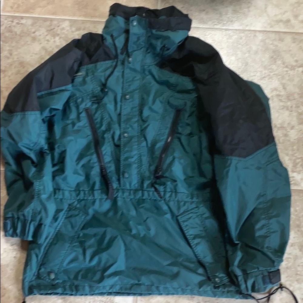 Columbia men’s pullover jacket